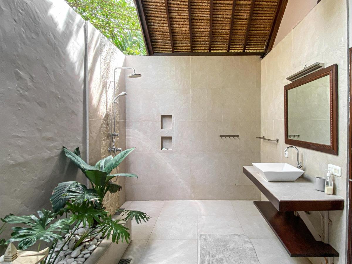 Rumah Sunyi Gili Trawangan Exterior photo